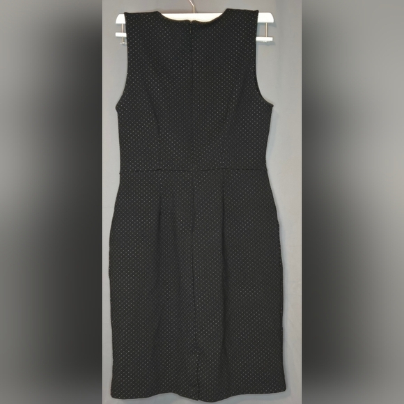 Women's Banana Republic black with white polka dot slim fitting dress size 10 - Picture 4 of 7